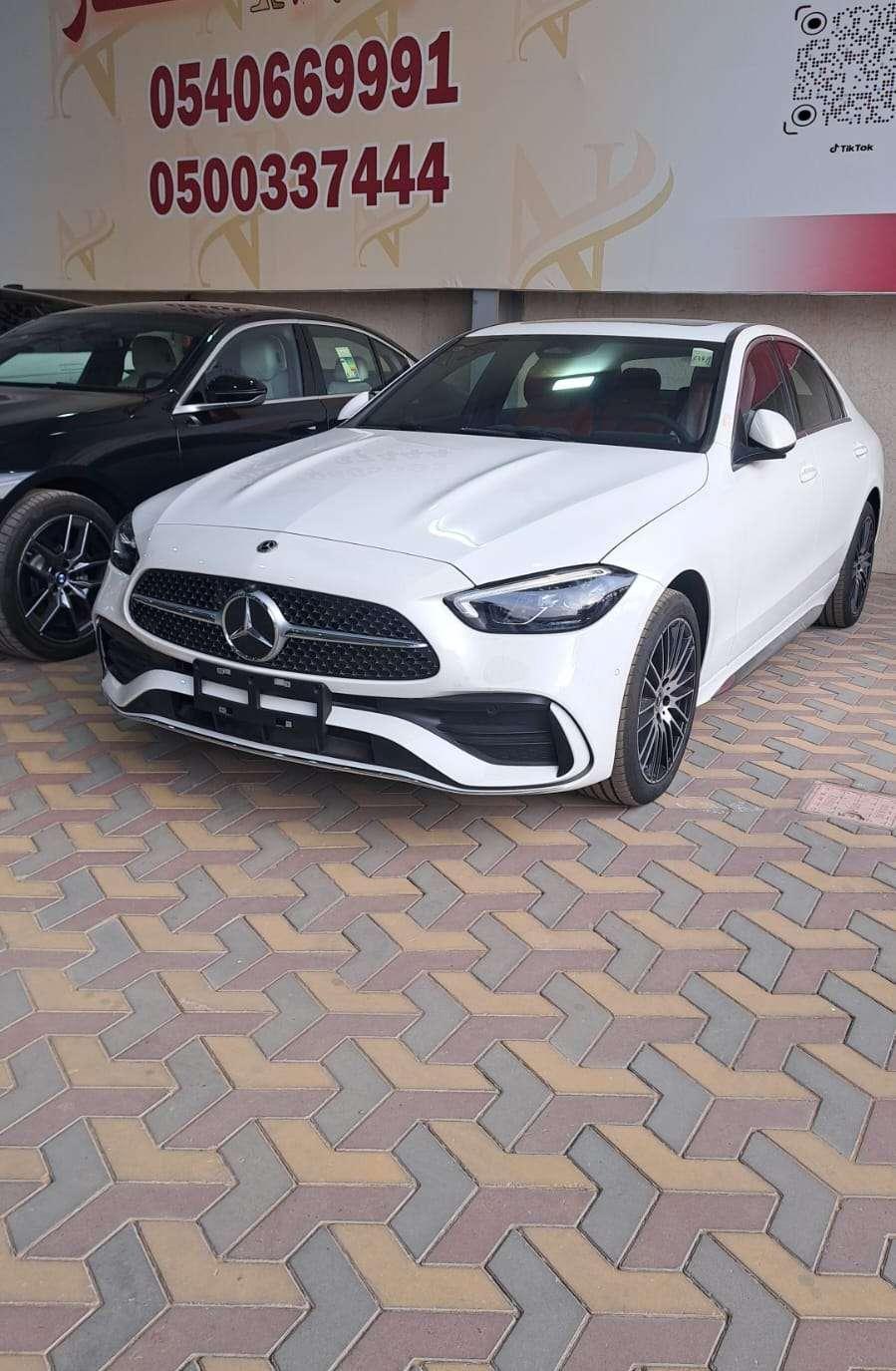 مرسديس C200L