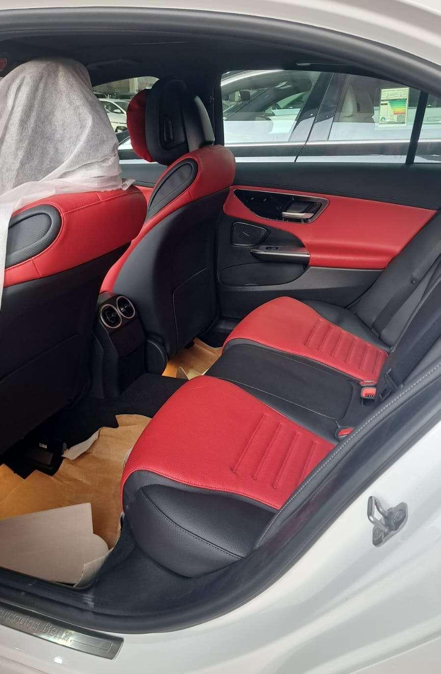 مرسديس C200L