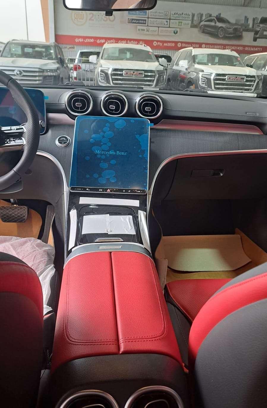 مرسديس C200L