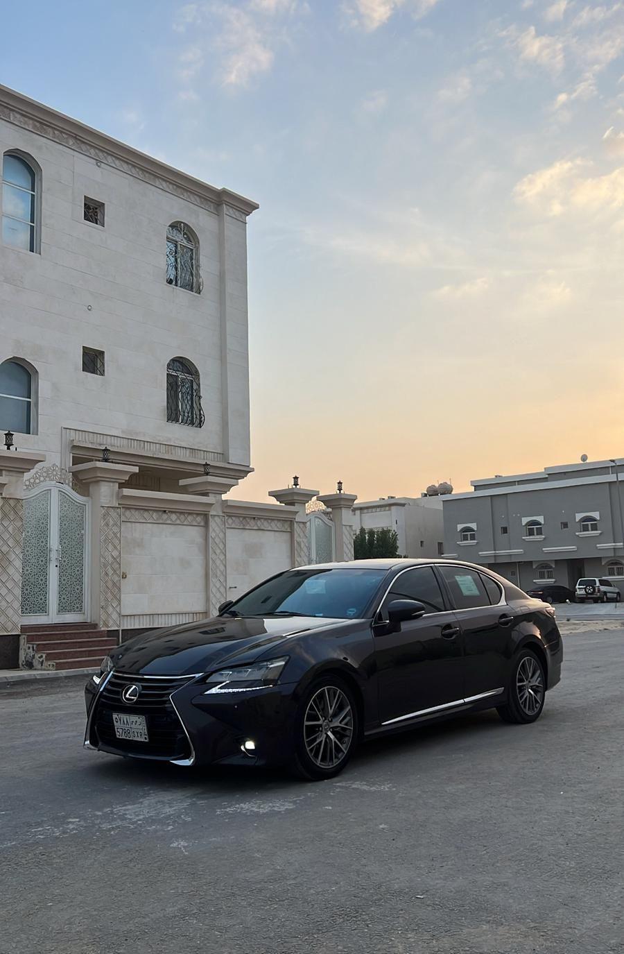 للبيع لكزس gs350