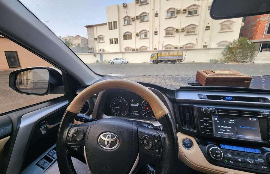 RAV4 موديل 2016