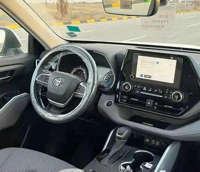 تويوتا هايلاندر 2025