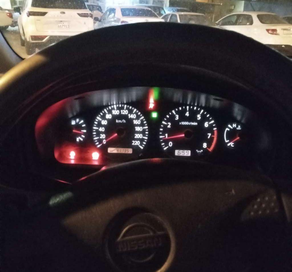 2003 نيسان صني