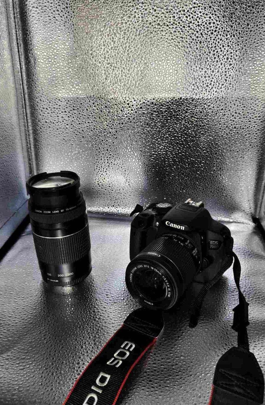 كاميرا canon 700d