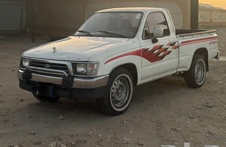 هايلوكس 98 يابانية