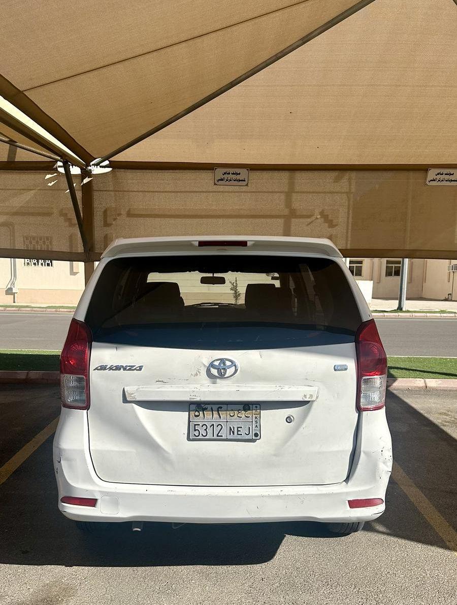 Toyota Avanza 2015
