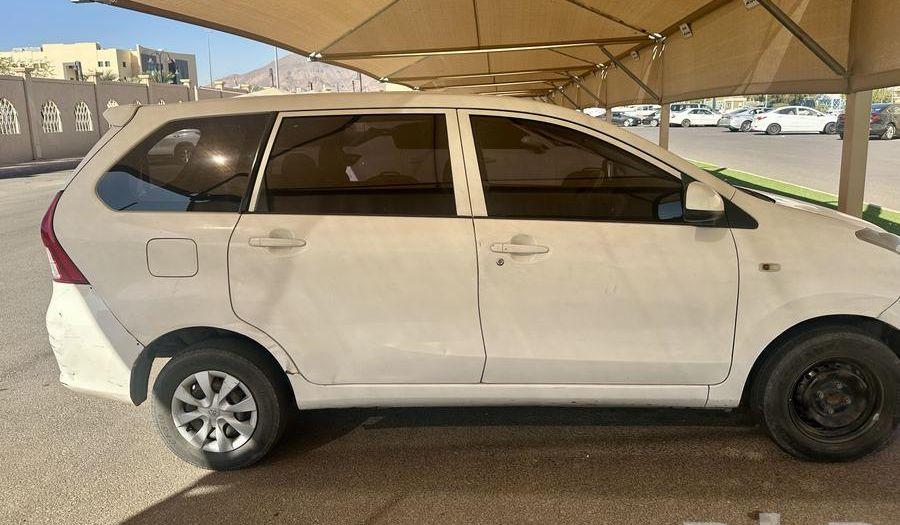 Toyota Avanza 2015