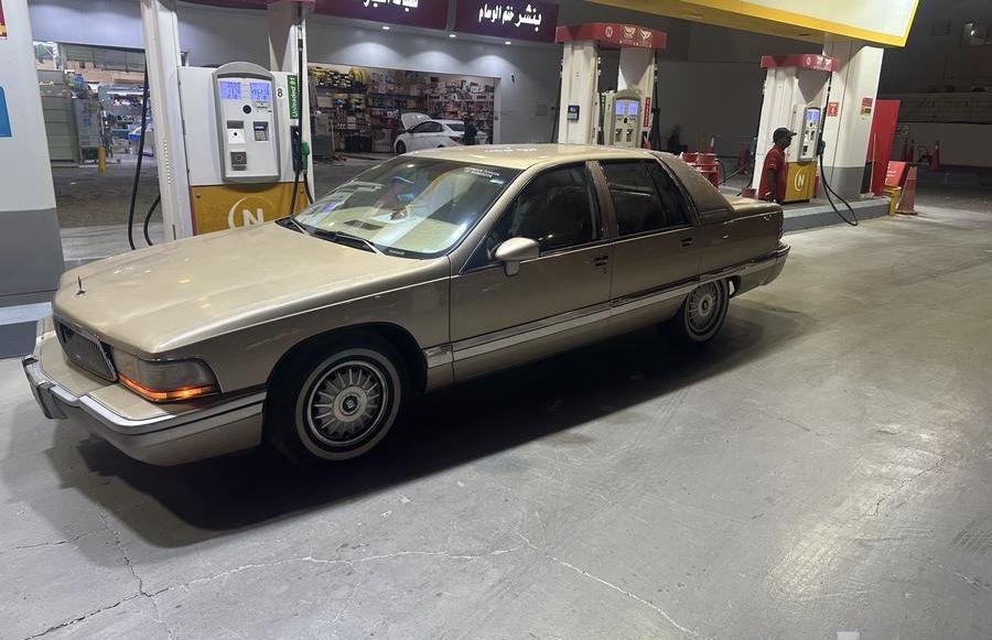 للبيع بيوك رودماستر