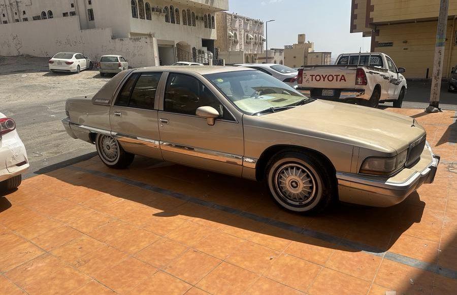 للبيع بيوك رودماستر