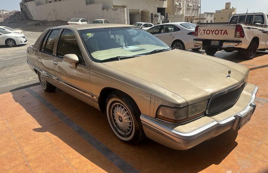 للبيع بيوك رودماستر