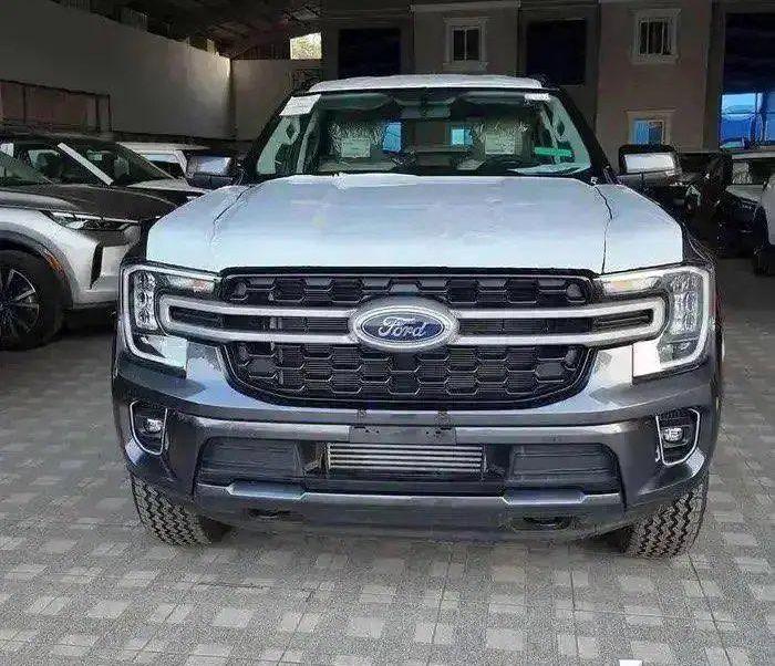 ايفريست XLS استاندر