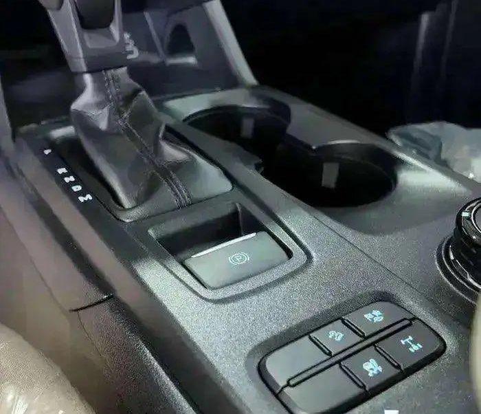 ايفريست XLS استاندر