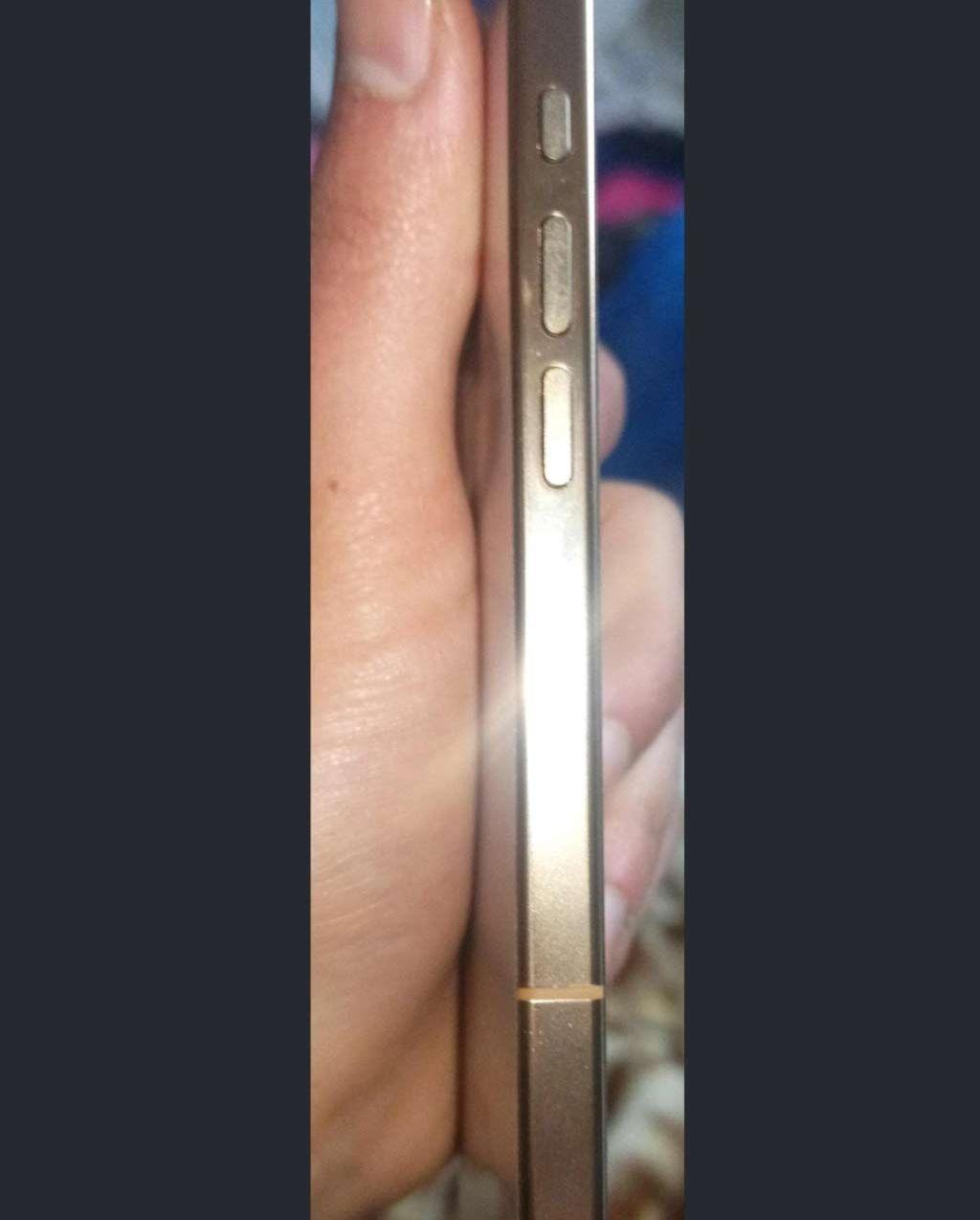 شبيه الافون 16