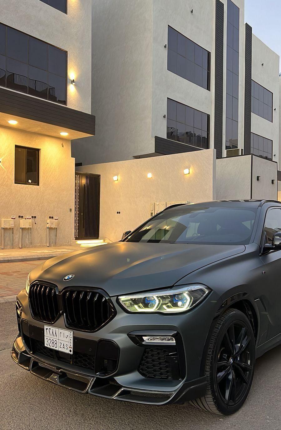 BMW M 50i