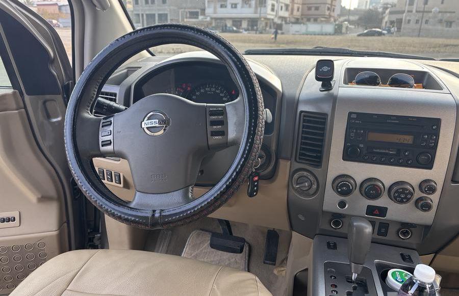 Nissan Armada 2006