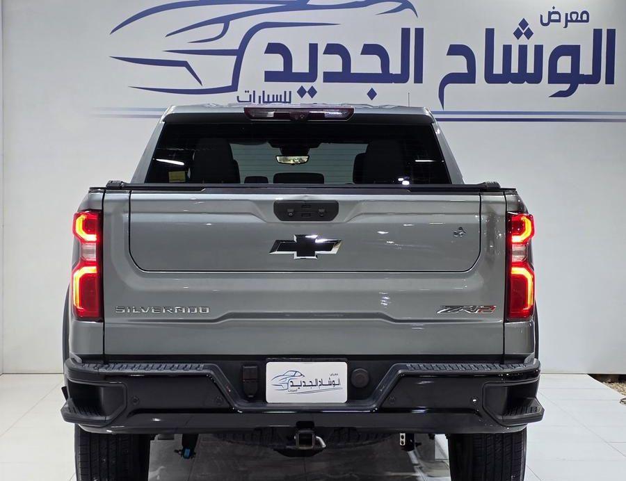 سلفرادو ZR2 فل