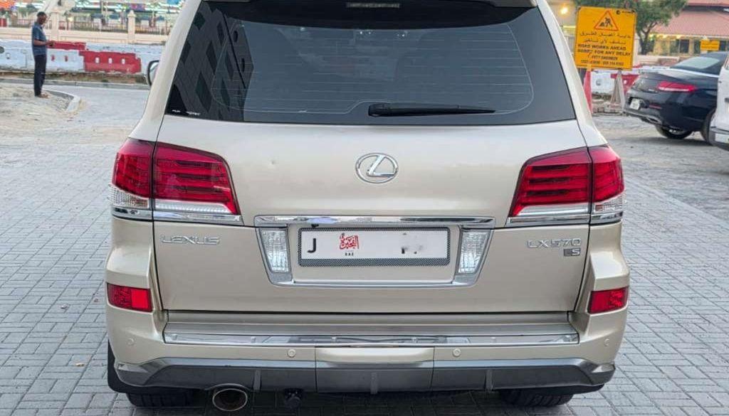 2014 لكزس LX
