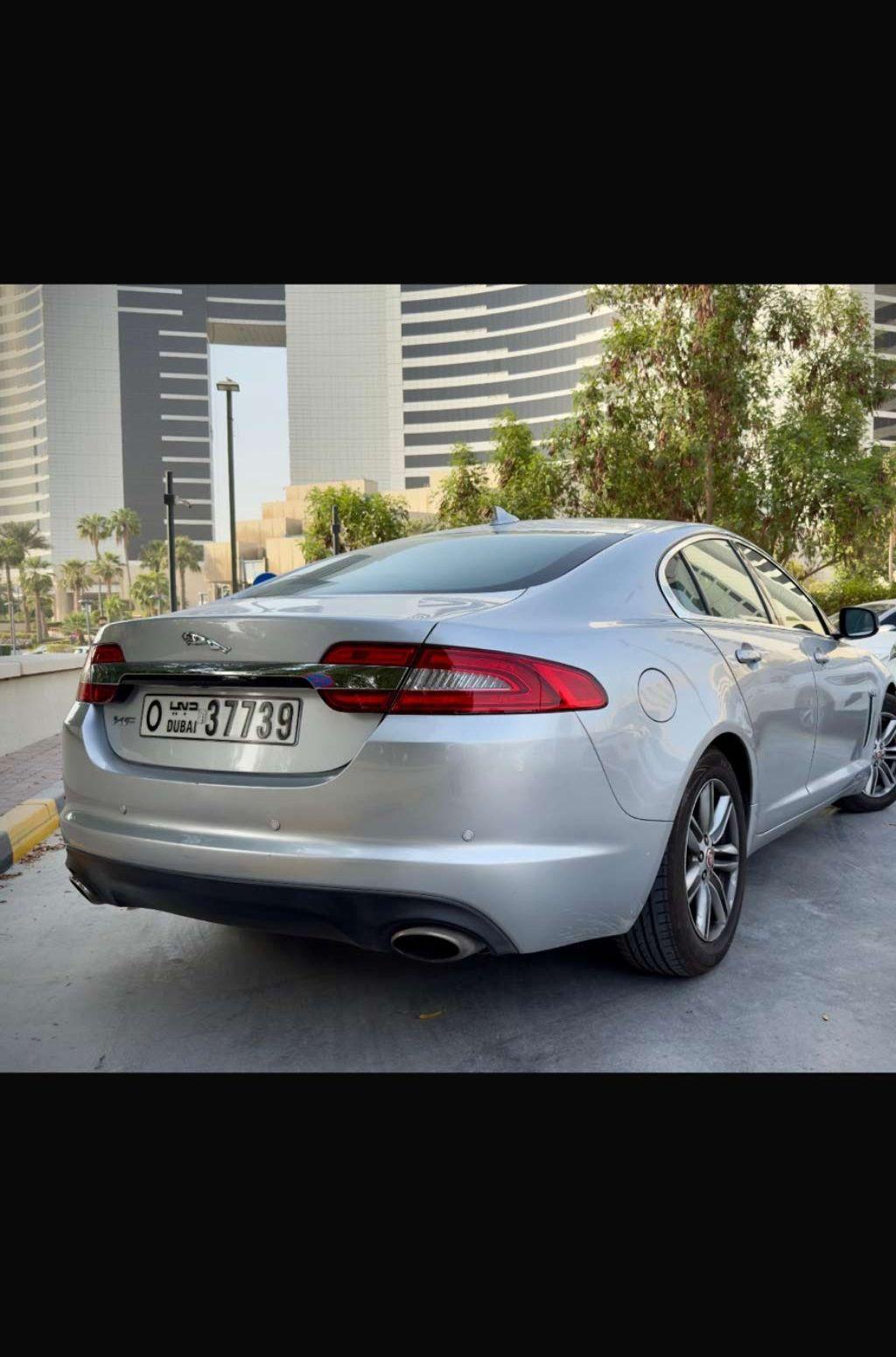 2014 جاكوار XF