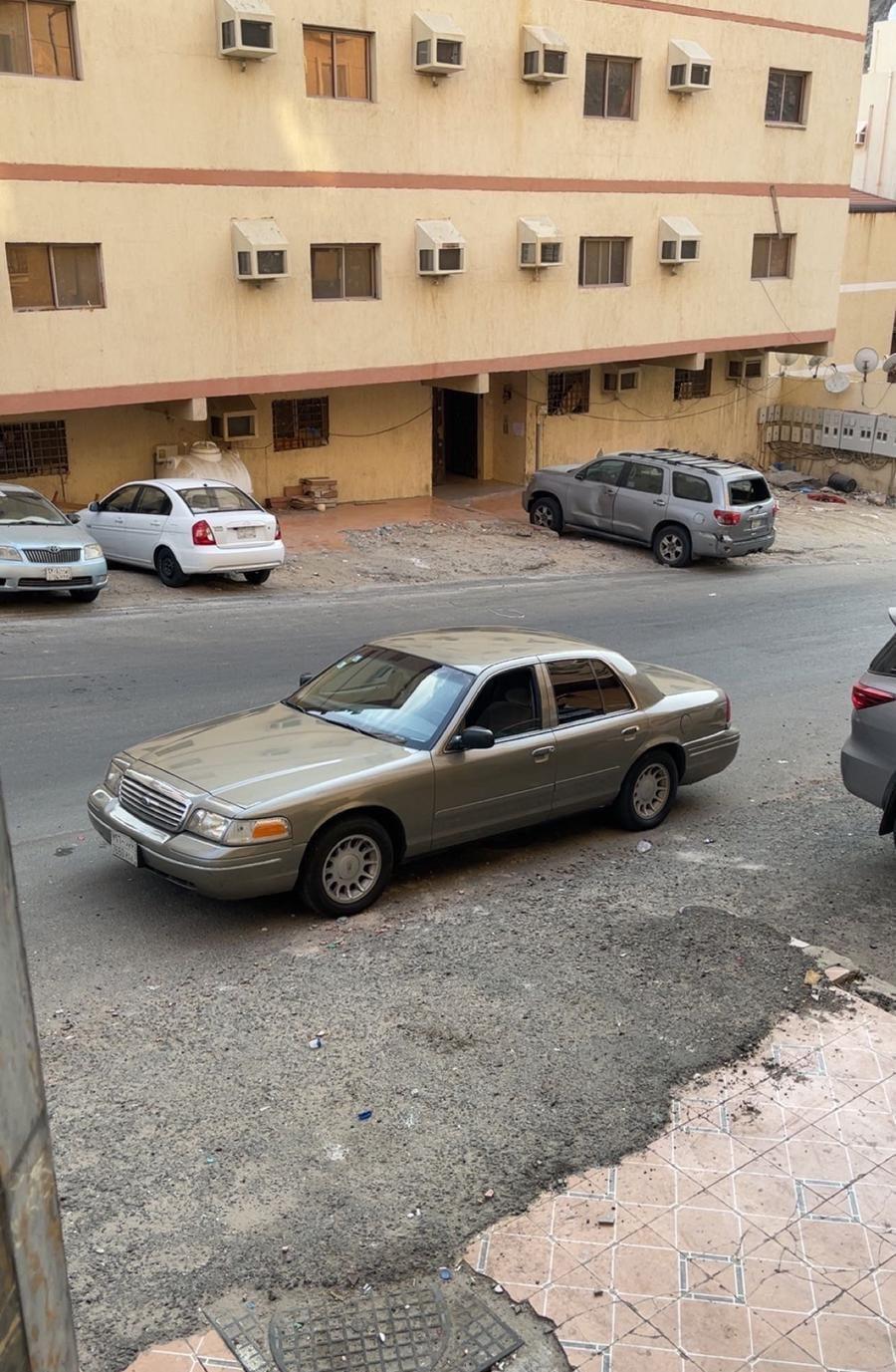 فورد فاكتوريا للبيع