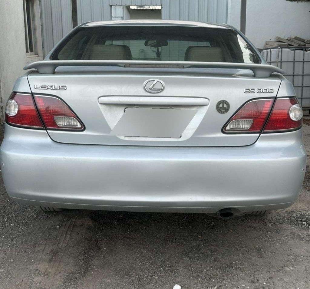 2004 لكزس ES