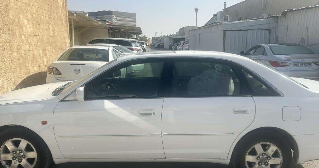 2002 تويوتا افالون