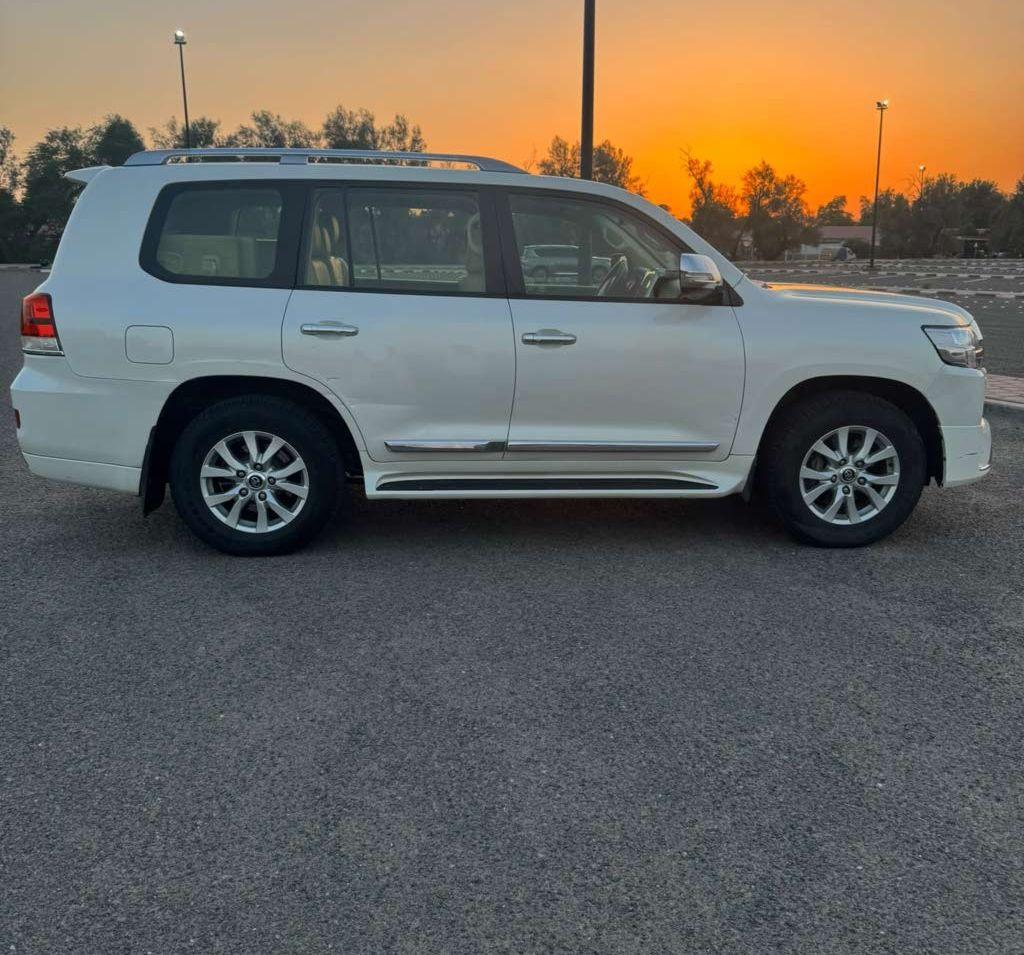 2021 تويوتا لاند