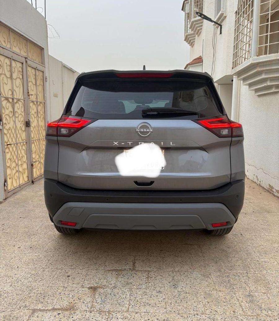 نيسان اكس تريل