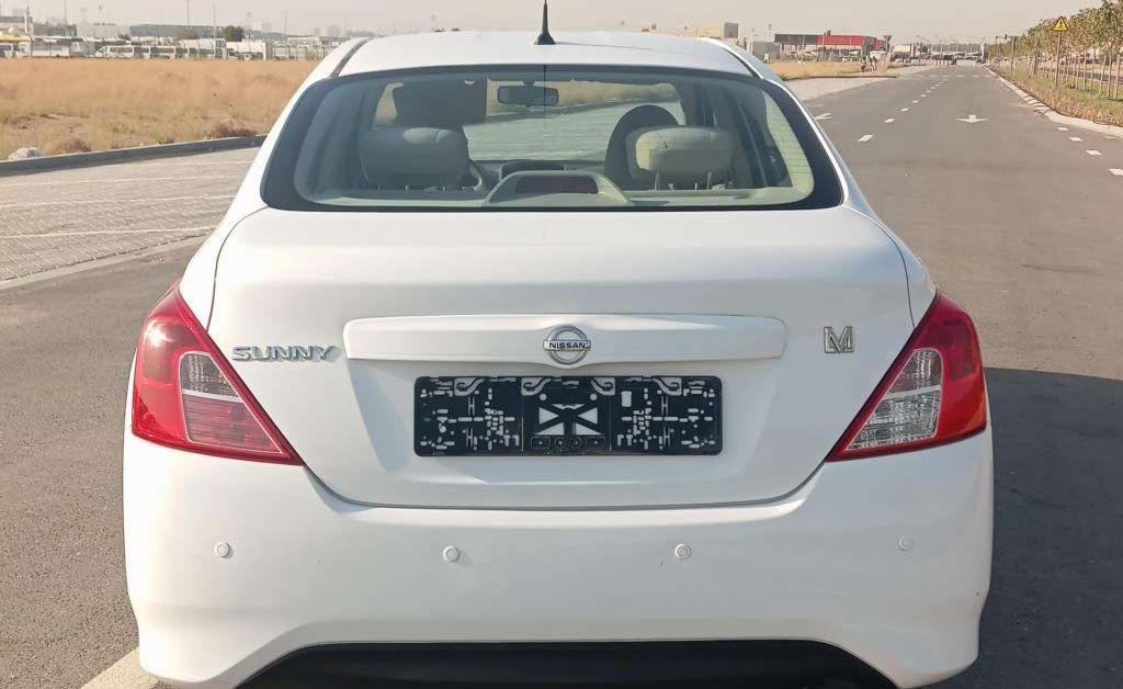 2022 نيسان صني