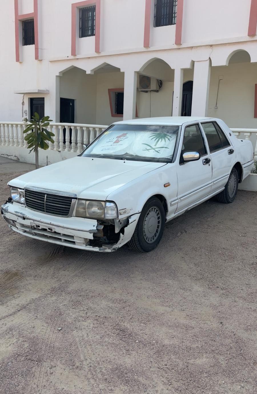 نيسان سدرك 1998