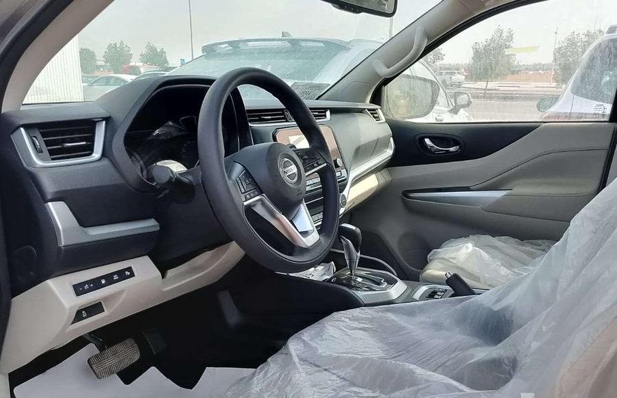 نيسان اكستيرا تيتانيوم