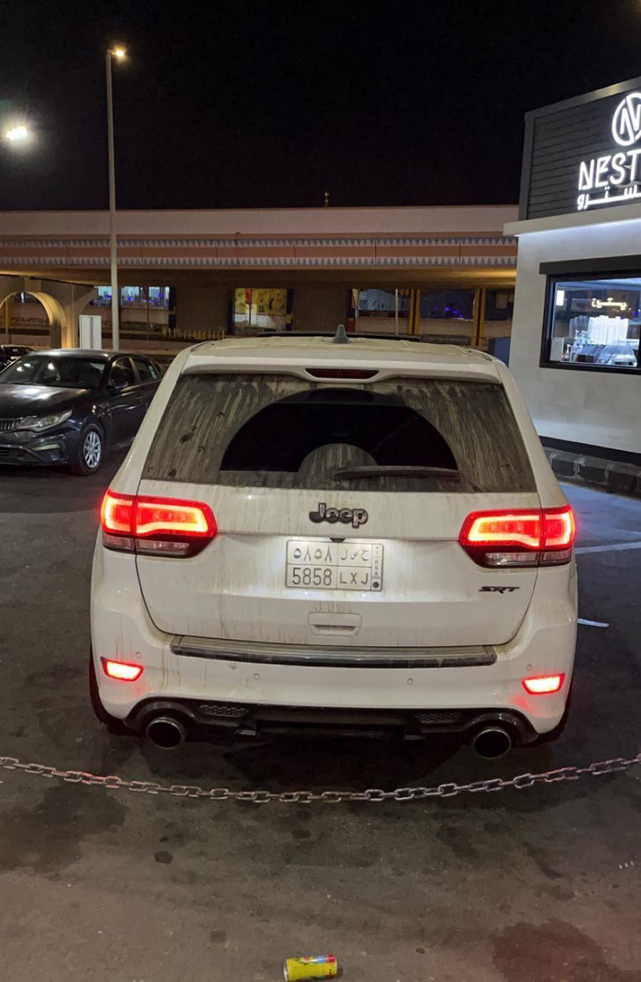 جيب شروكي SRT8