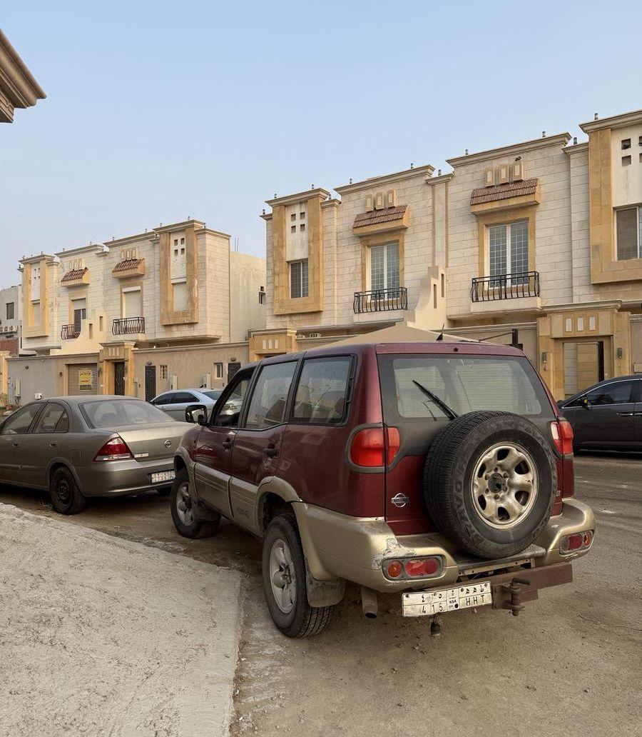 جيب تيرانو 2000