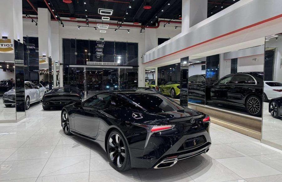 لكزس LC 500