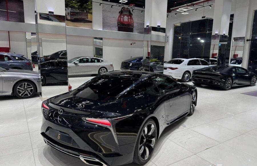 لكزس LC 500