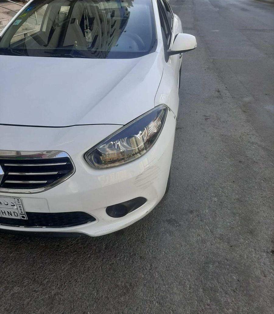 سيارة رينو فلونس