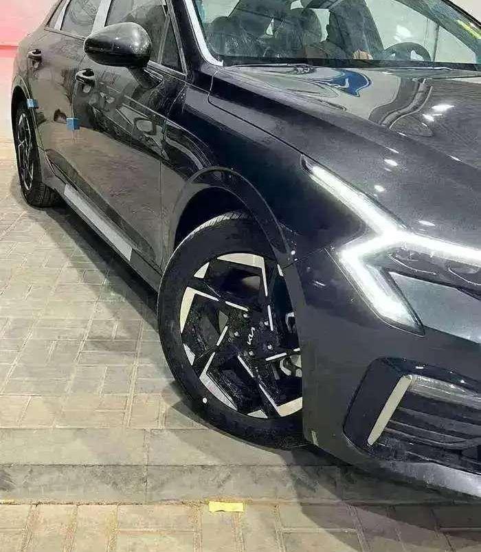 كيا K5 ستاندرد