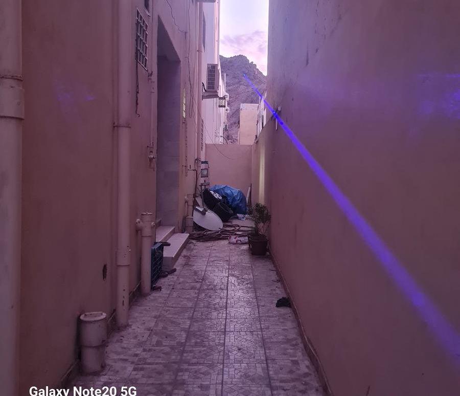 ليزر ازرق