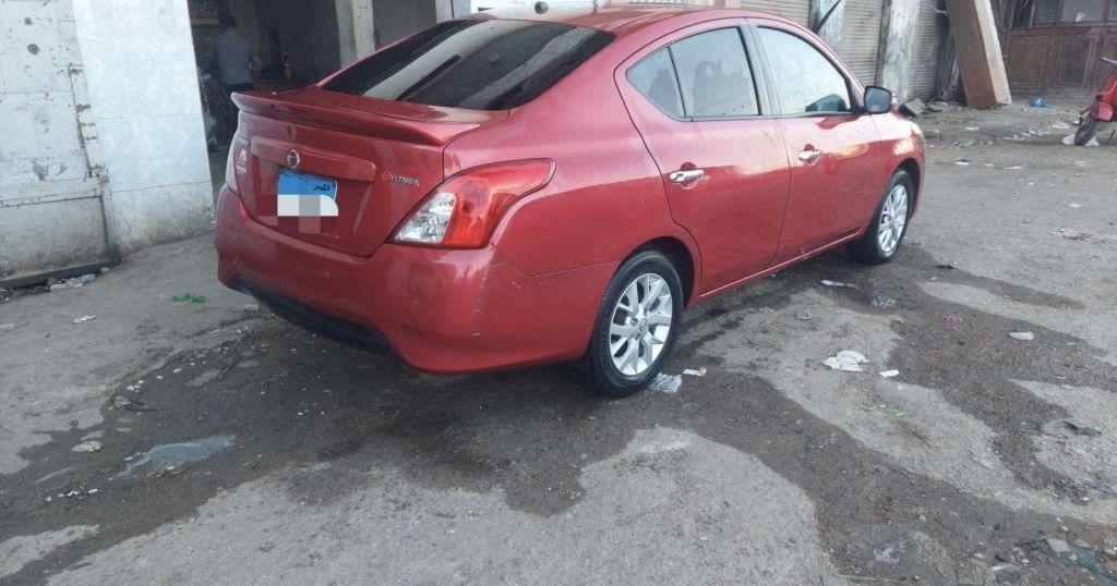 2016 نيسان صني