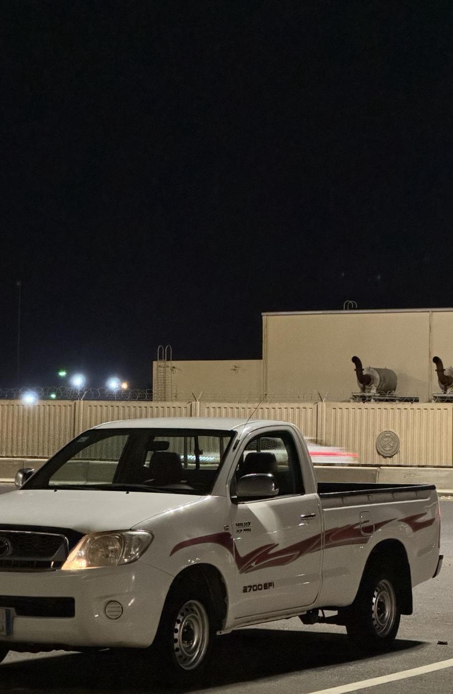 هايلوكس 2010