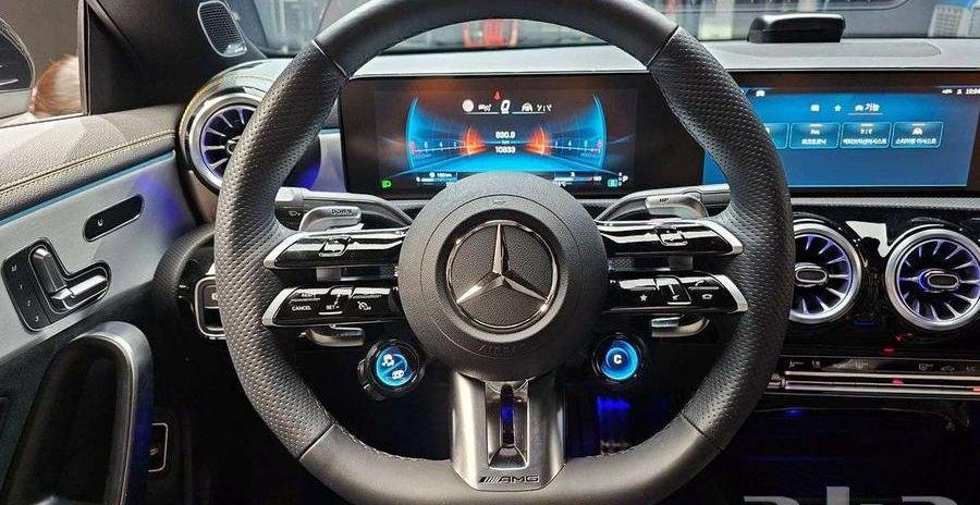 مرسيدس AMG CLA