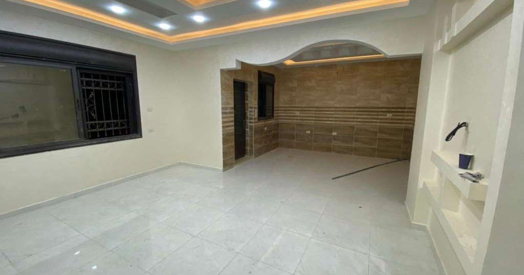 عرض على اخر