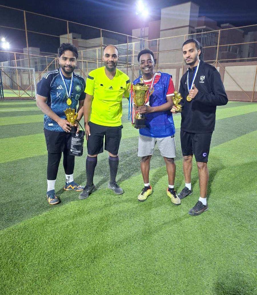 حكم رياضي ومدرب