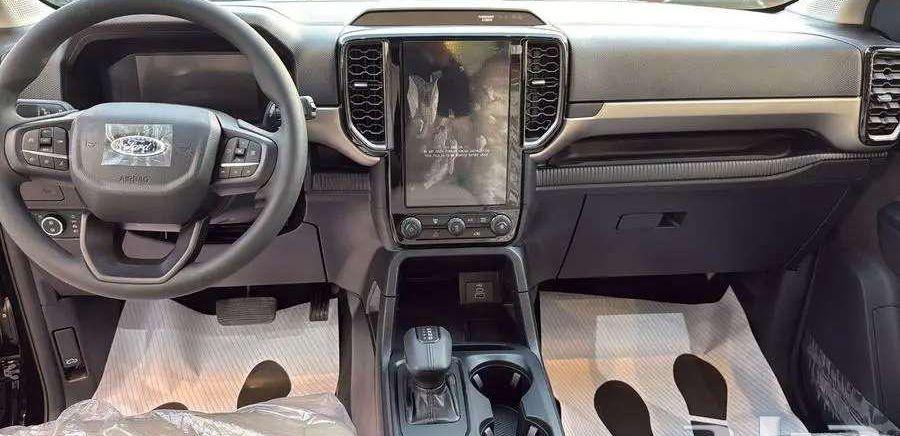 فورد ايفرست XLS