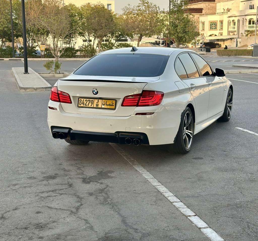 2011 بي ام