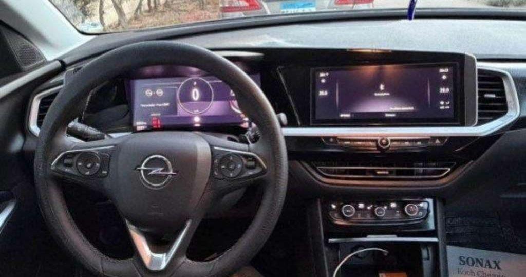 2025 أوبل جراند