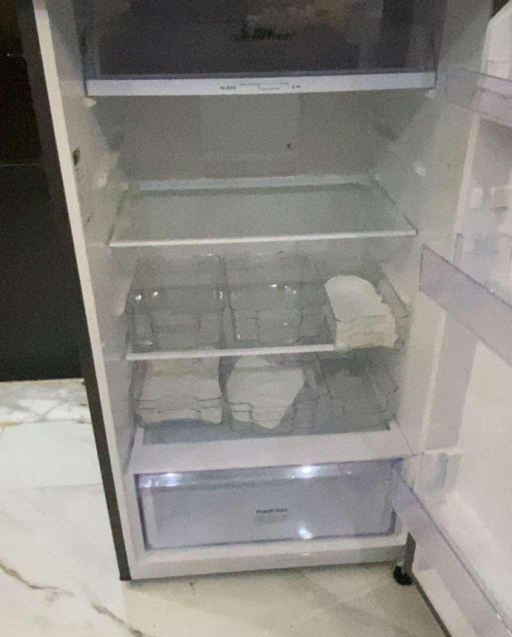 ثلاجة سامسونج لون