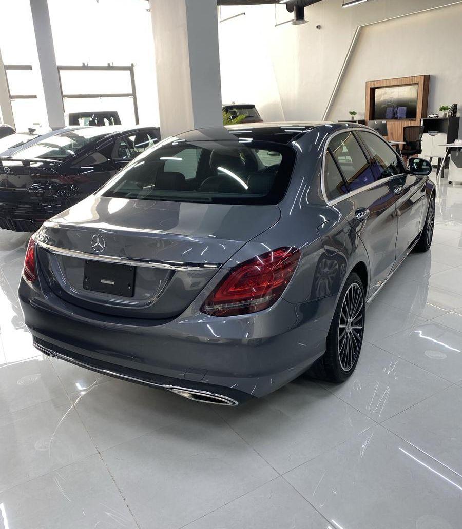 سياره مارسيدس c300
