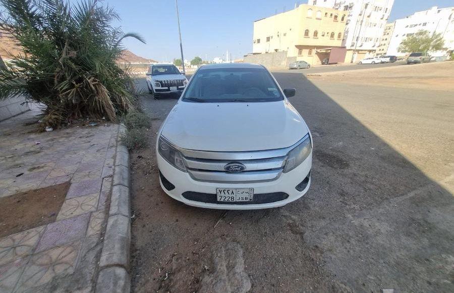 فورد فيوجن 2010