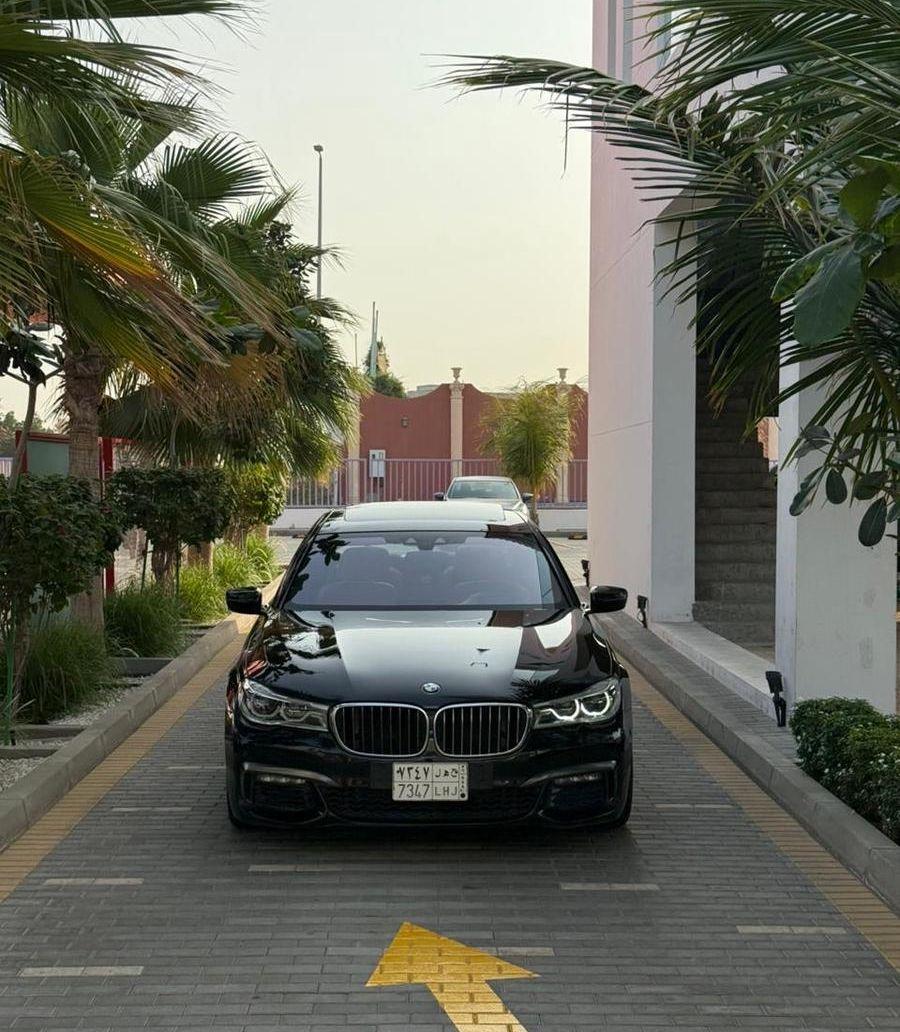 للبيع BMW 740LI