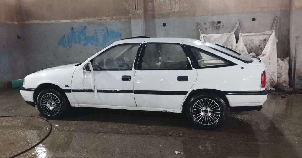 1991, أوبل, فيكترا
